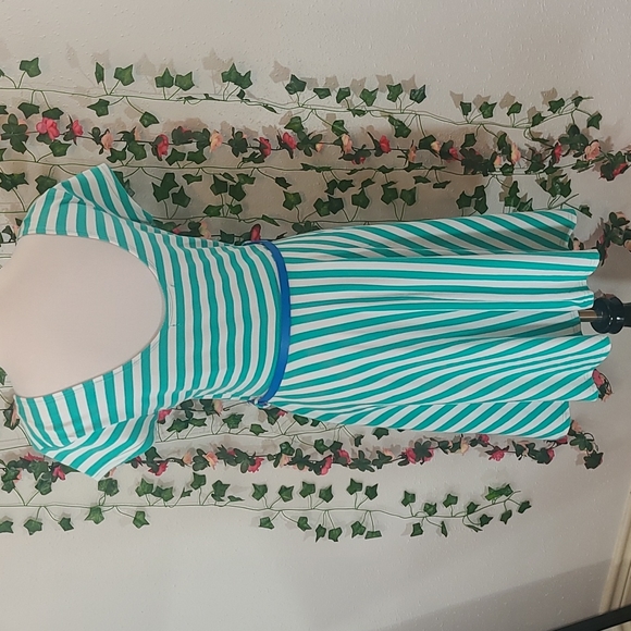 ⭐️Derek Heart dress large - Picture 4 of 7